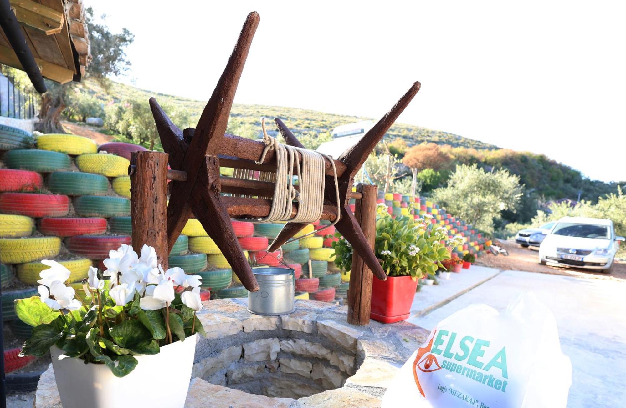 Villa Shpiragu Village Experience ベラト エクステリア 写真